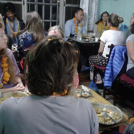 Pradhan House - Home Stay With Garden Bhatgoan Dış mekan fotoğraf