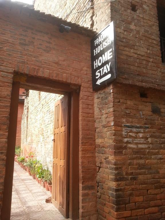 Pradhan House - Home Stay With Garden Bhatgoan Dış mekan fotoğraf