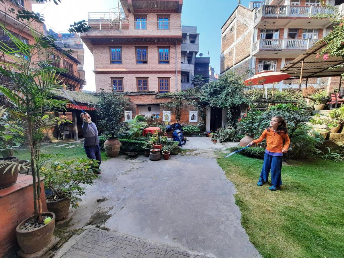 Pradhan House - Home Stay With Garden Bhatgoan Dış mekan fotoğraf