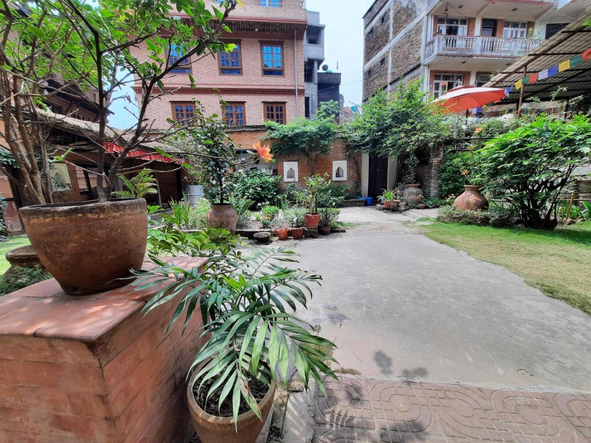 Pradhan House - Home Stay With Garden Bhatgoan Dış mekan fotoğraf