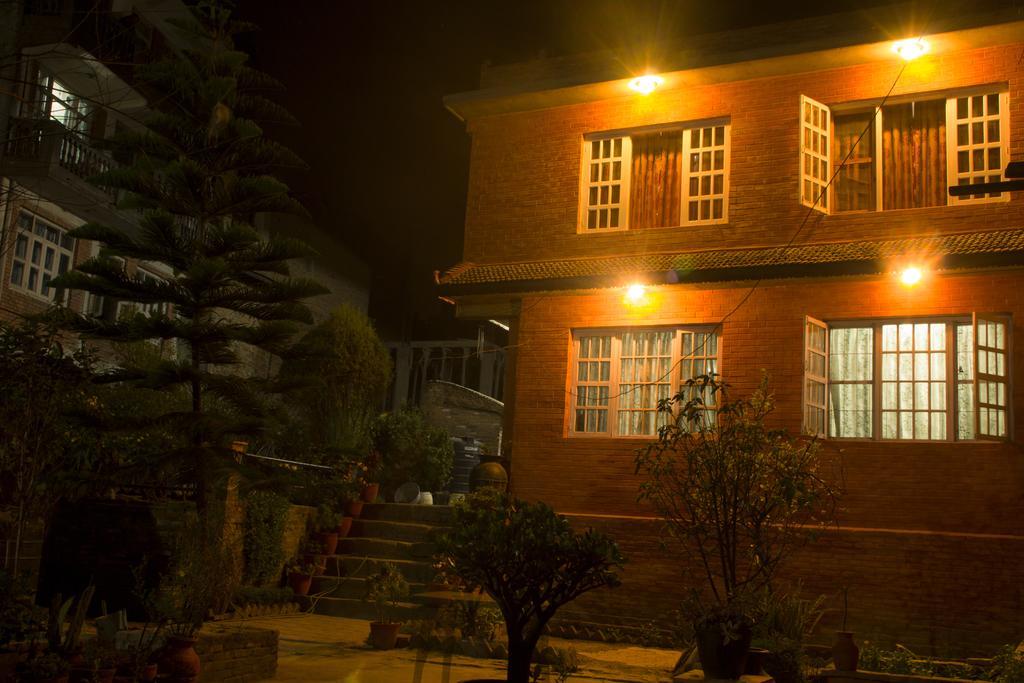 Pradhan House - Home Stay With Garden Bhatgoan Dış mekan fotoğraf
